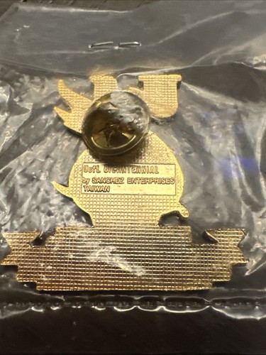 University Louisville 200 Years 1798-1998 Bicentennial Lapel Pin Arts & Science - Picture 3 of 3