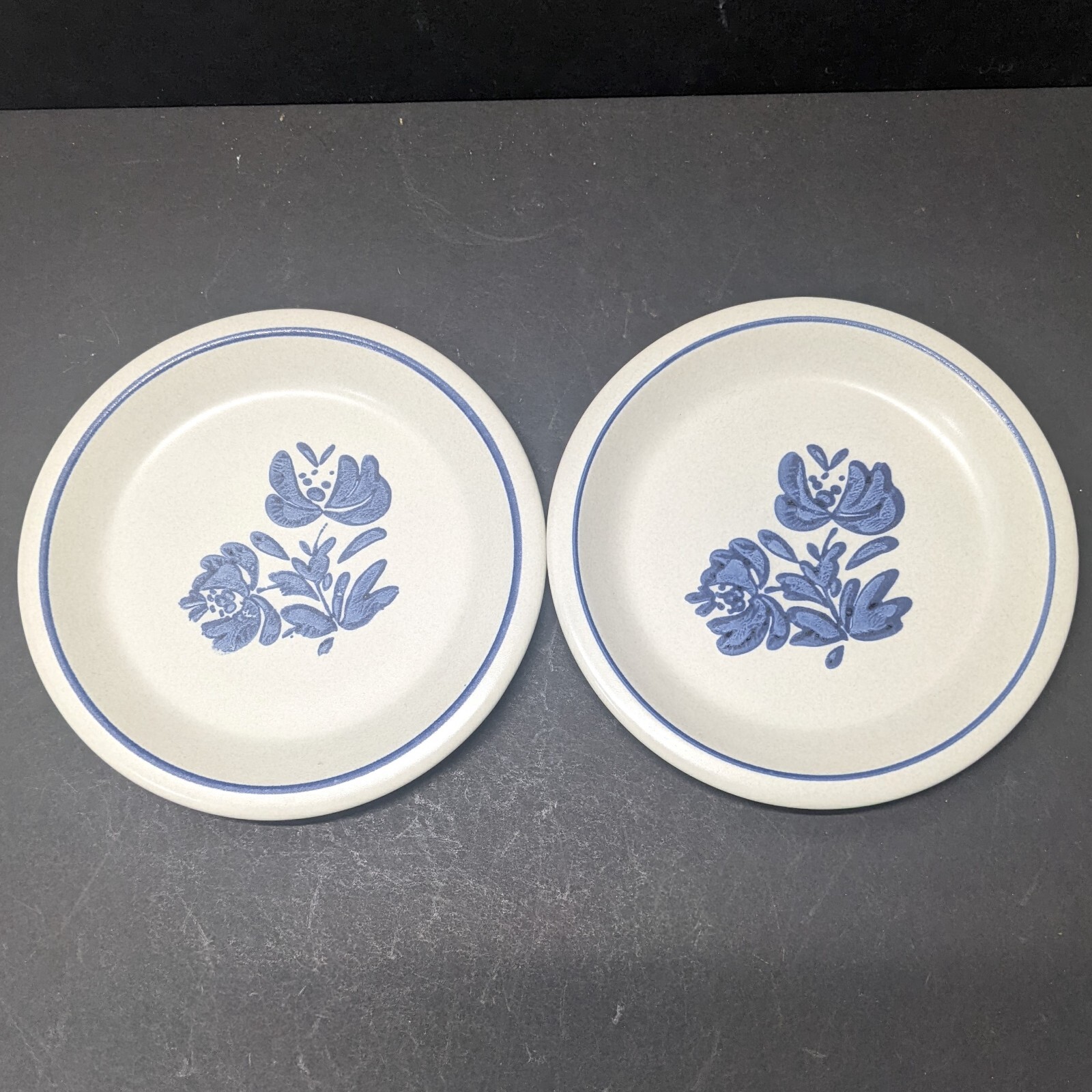 Pfaltzgraff Yorktowne Bread Salad Dessert Plates - Set of 2 - LOT 1