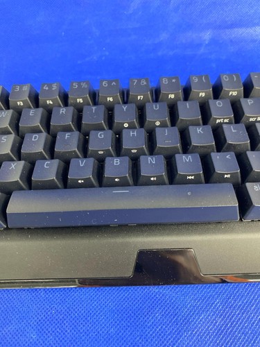 *Razer BlackWidow V3 Mini HyperSpeed 65% Wireless Mechanical Gaming Keyboard - Picture 3 of 7