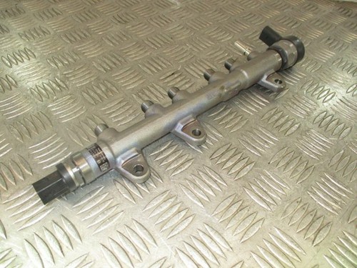 2020 BMW F48 X1 2.0 Diesel B47C20B. Fuel Rail 8579239 11K