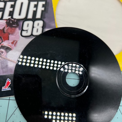 NHL FaceOff 98 (Sony Playstation, 1997), with manual - Picture 5 of 7