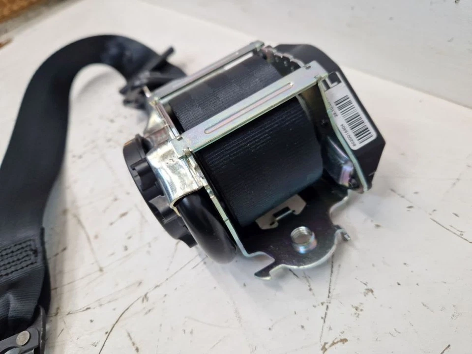 Cinturón de seguridad delantero izquierdo tensor de cinturón se adapta a ALPINE A110 II 1.8 6020015404 Foto 3 de 4