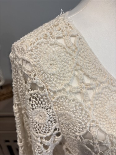 Camicia Adiva maglia all'uncinetto fiori manica 3/4 vedi Thru Small - Foto 3 di 5