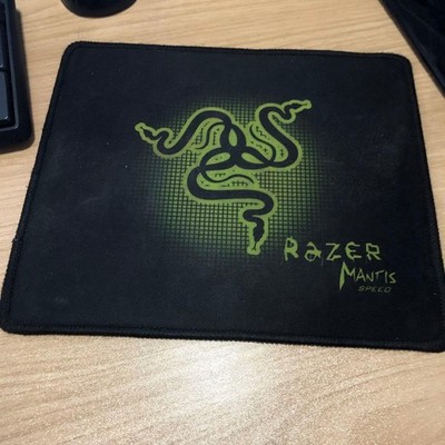 Razer Mantis Speed Mouse Pad Black Smooth Surface Tested