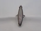 Vintage Native American Sterling Silver & Mother of Pearl Size 6 Ring OB-9