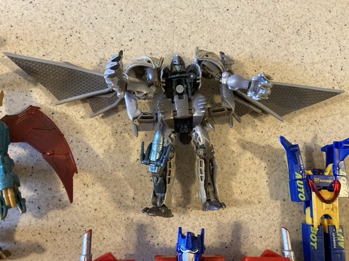 Vintage Transformers Toys LOT OF 7Some from the 80's Some Flaws - Bild 9 von 18