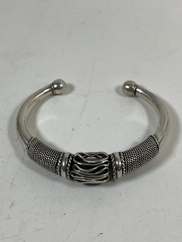 Bracciale in argento con motivo corda - Foto 3 di 6