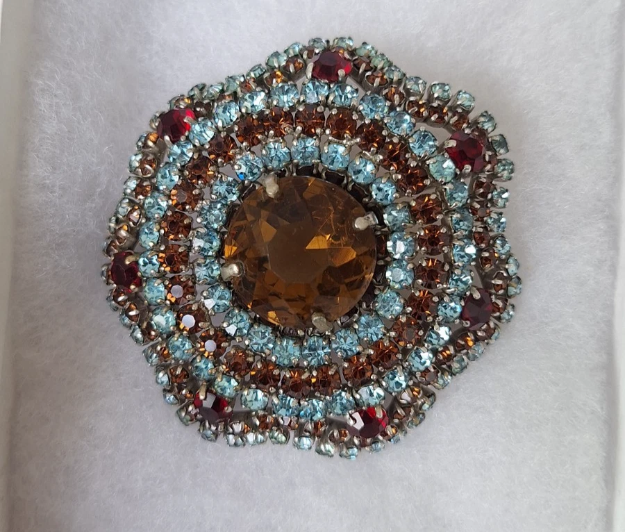 Christian Dior Jewelry In Vintage Designer Costume Pins & Brooches