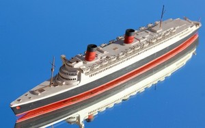 ARRIVÉE DU PAQUEBOT RMS QUEEN ELIZABETH