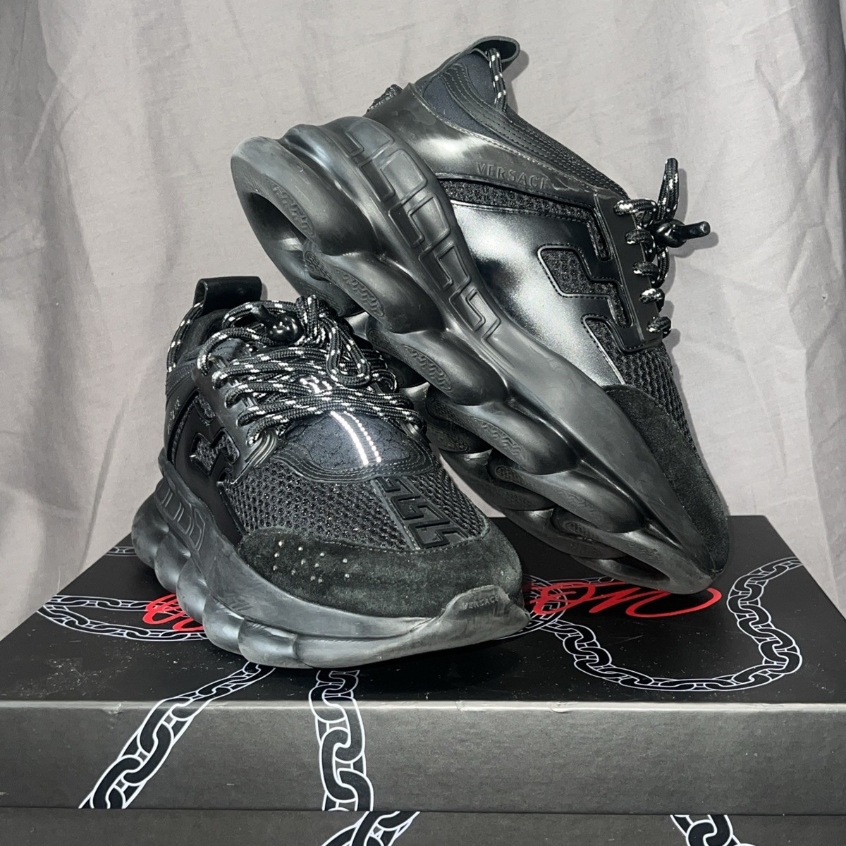 2 【値下げ可能】versace chain reaction 2 ヴェルサーチ Chainz x 