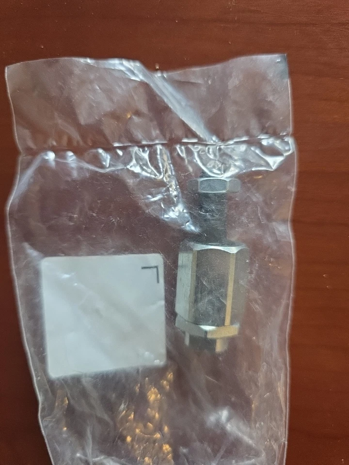 Festo 2062 FK-M8 Self-Aligning Rod Coupler NWB New In Bag - Image 4 of 4