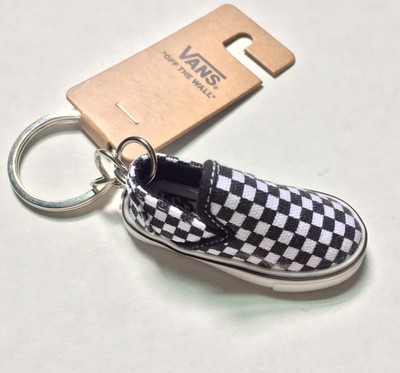 vans off the wall checkerboard