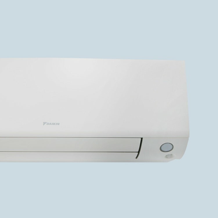 Daikin Elegante FTXM35R/RXM3 Montado en la Pared AC 3,5 kW Blanco Unidad Interior Calor y Frío