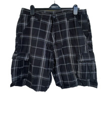 Wrangler mens shorts Size 40 Black Plaid Casual Walking Golfing cotton