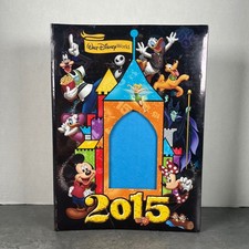 Walt Disney World 2015 Photo Album Scrapbook Castle Characters Mickey Minnie etc