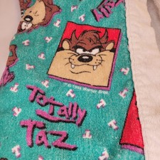 Vtg Kid's 4T Tasmanian Devil Hooded Bathrobe 1994