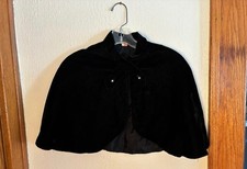 Antique capelet,black velvet, crossover collar, lined, tagged Victorian look