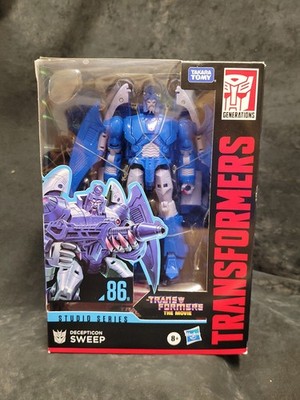 Transformers Studios Series Voyager Class Sweep Action Figure