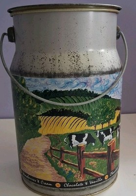 Chupa Chups Collectible 4th Edition Tin  9.5  T x 6  Circumference With Handle
