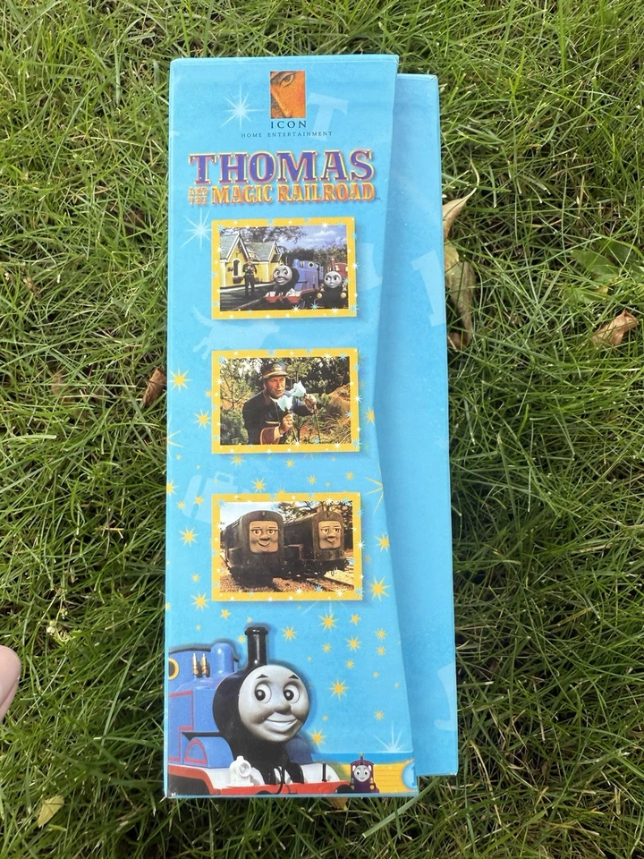 Vintage THOMAS AND THE MAGIC RAILROAD VHS Film 2000 with Original Thomas Toy - Image 2 of 4