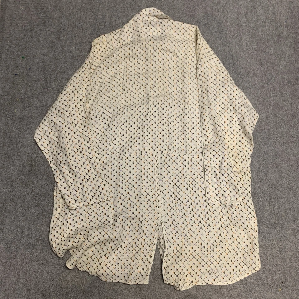 Camisa de lino para mujer, top delantero con botones medianos Foto 2 de 4