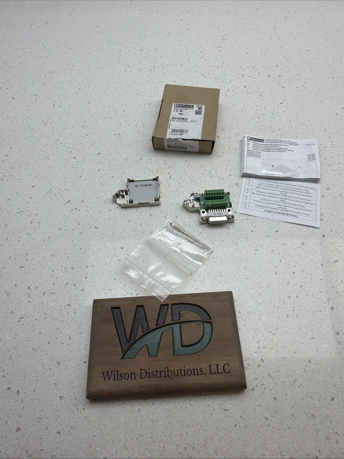 Phoenix Contact 2761596 SUBCON 15/F-SH Subcon Female Connector 15 Pin, 50v DC