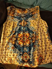 I.N. Studio Women's 2X Multi Colored Lightweight Sleeveless Tunic