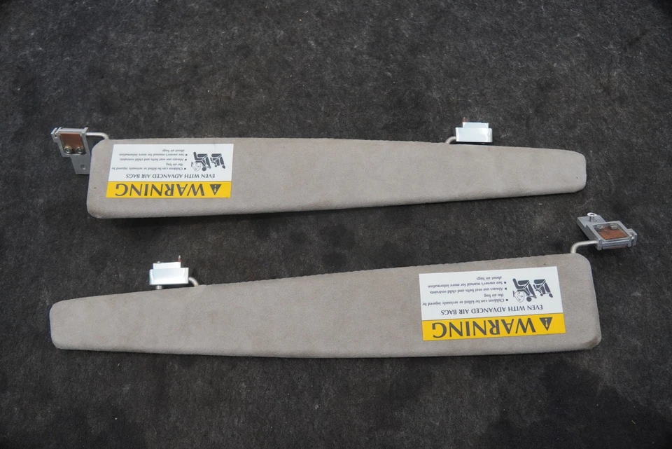 Juego de 2 espejos retrovisores gris parasol conductor pasajero Aston Martin V8 Vantage 2008 Foto 2 de 3