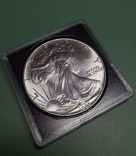 1986 American Silver Eagle First Year Of Issue 1oz .999 Fine Silver Bullion Coin