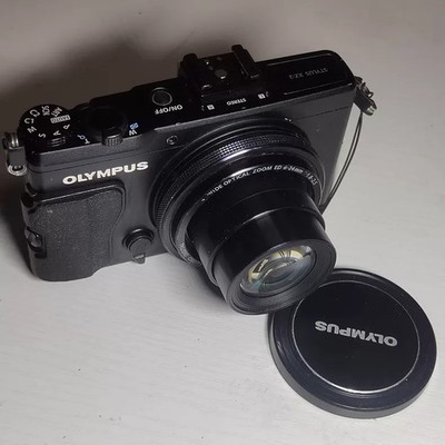 Olympus Stylus XZ-2 Black 12MP Digital Camera Black 28-112mm F1.8-2.5 lens