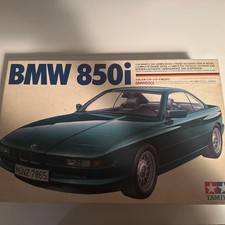 TAMIYA BMW 850i 1/24 prima edizione modellino in plastica
