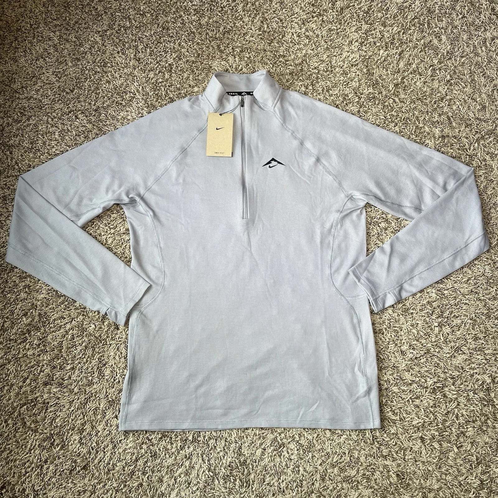 Nike Trail Running Top Men’s Small Grey Dri-FIT 1/2-Zip Lightweight Performance
Opens in a new windo