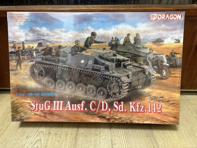 Dragon Modellbausatz 1/35  Stug3 Ausführung C/D SD Kfz. 142
