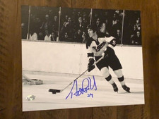 Terry O'Reilly Autographed 8x10 Photo Pose 6