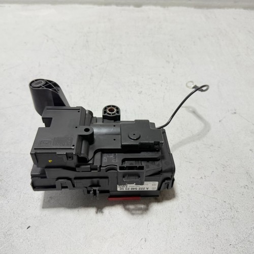 2014-2017 Mercedes-Benz S 550 Fuse Relay Junction Box OEM - Picture 13 of 20
