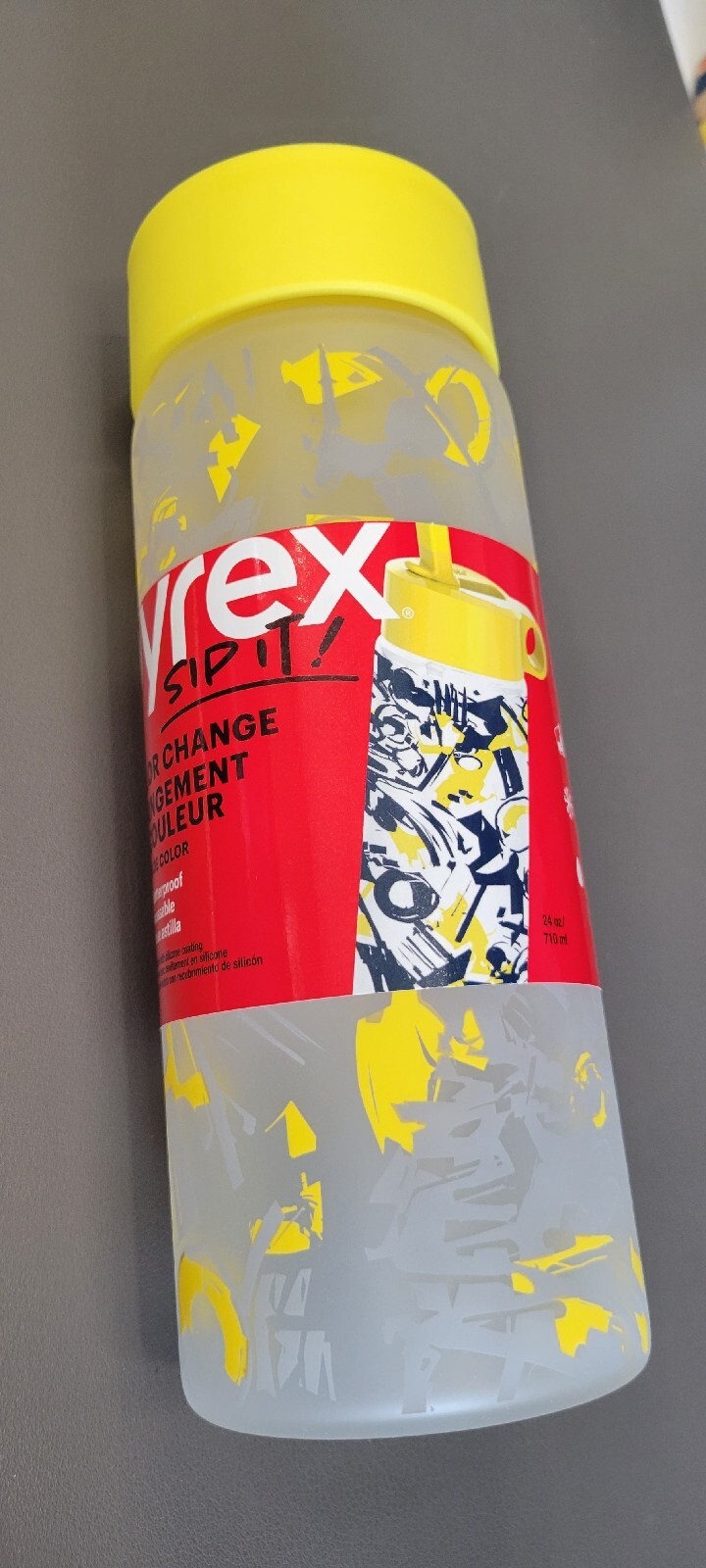 Pyrex 24oz Color Changing Glass Water Bottle W Silicone Coating Street pyrex-24oz-color-changing-glass-water-bottle-w-silicone-coating-street