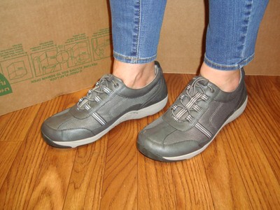 dansko helen sneakers