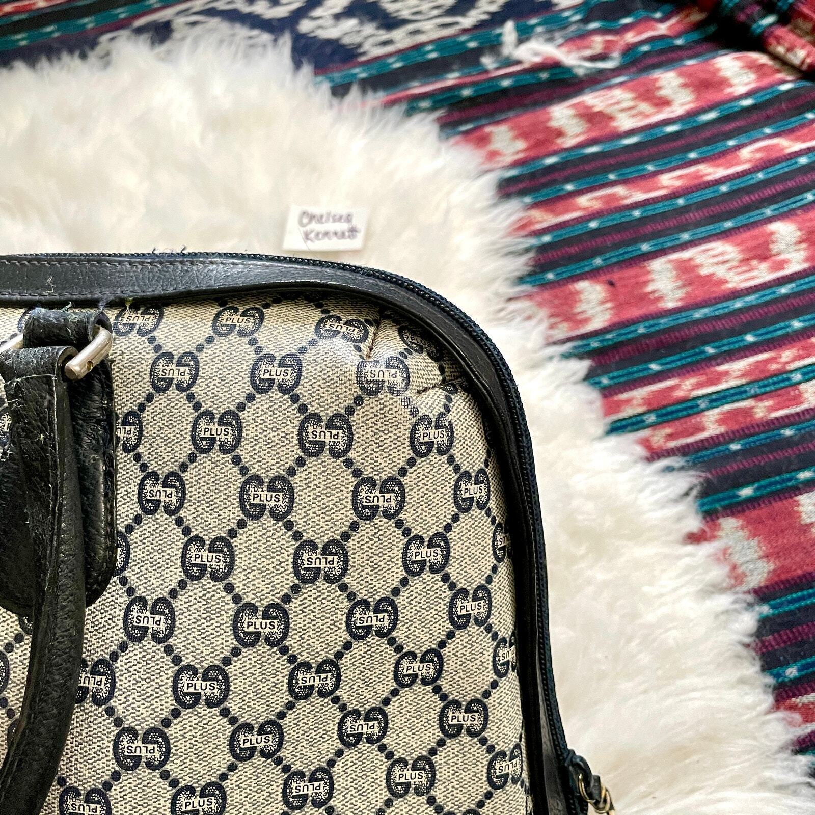 Gucci Plus Navy Satchel Handbag Bag Vintage Purse… - image 12