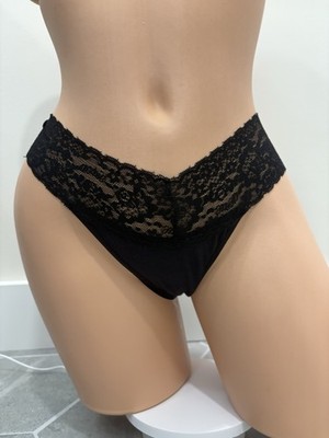 Woman's Cute Black Lace String Thong Panties NWOT Small NWOT