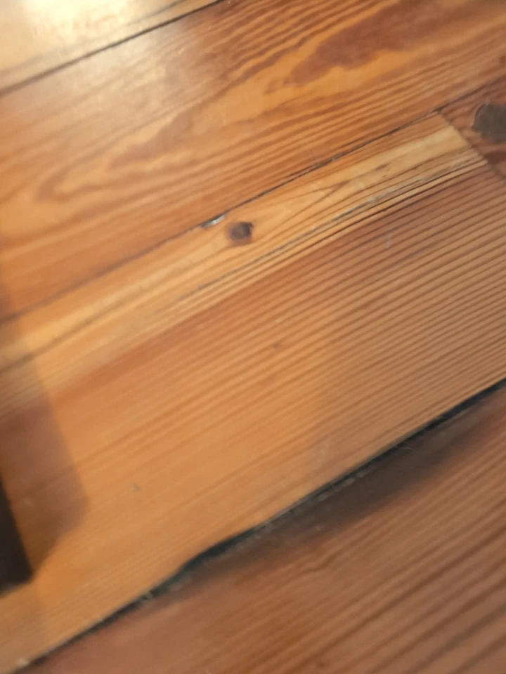 OxyLED Super Bright 800 Lumens CREE T6 LED Flashlight Bundle - Image 2 of 2