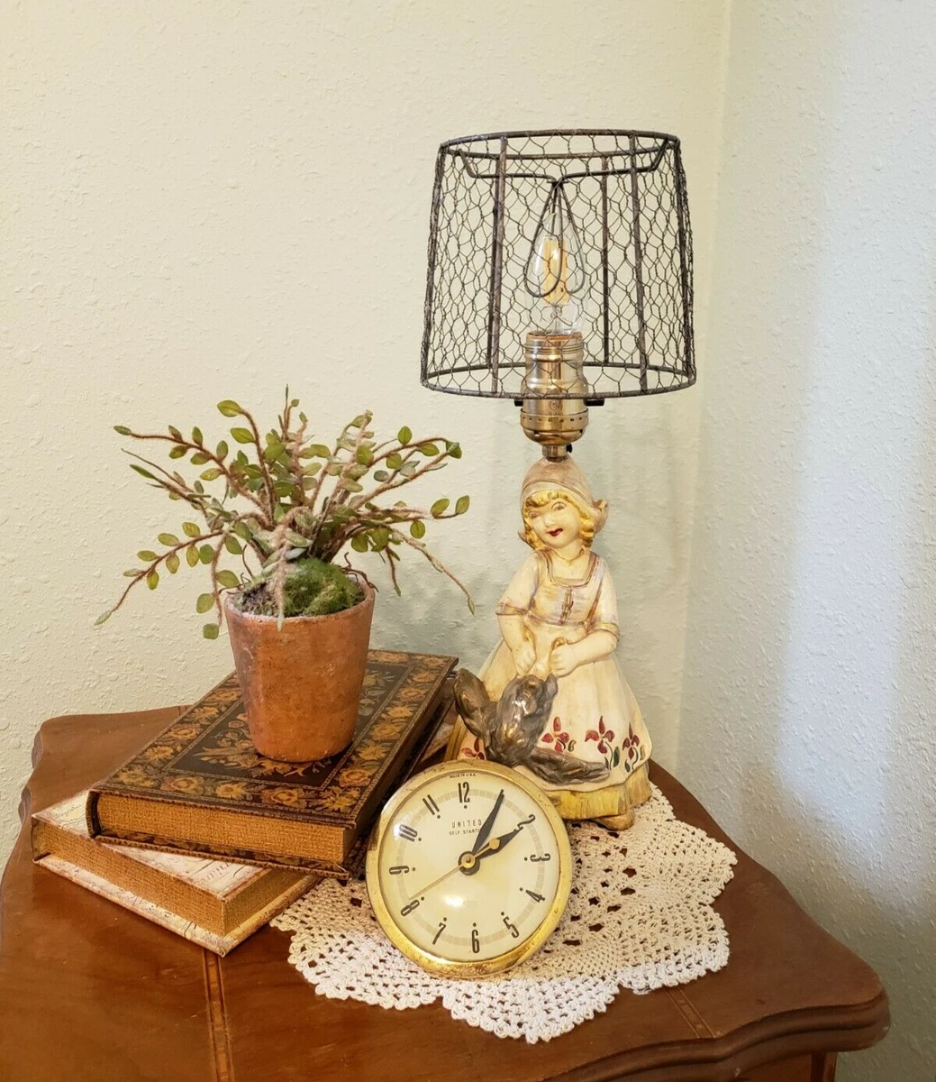 Vintage on sale chalkware lamps