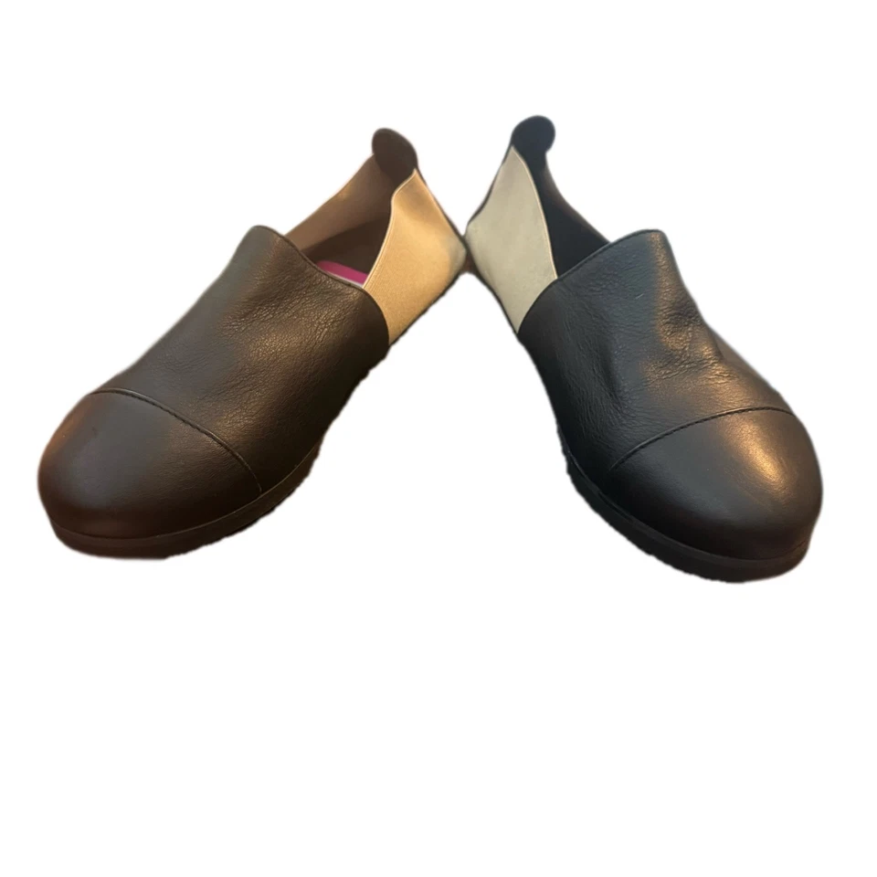 Andre Assous Black Taupe Colorblock Slip On Loafers Women’s EU 36 US 5.5 NEW - Image 3 of 4