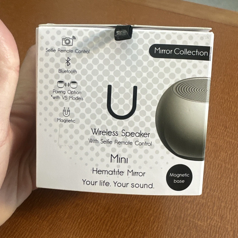 New Fashionit U Speakers Mini Mirror Stylish Portable Wireless Bluetooth Speaker - Image 2 of 4