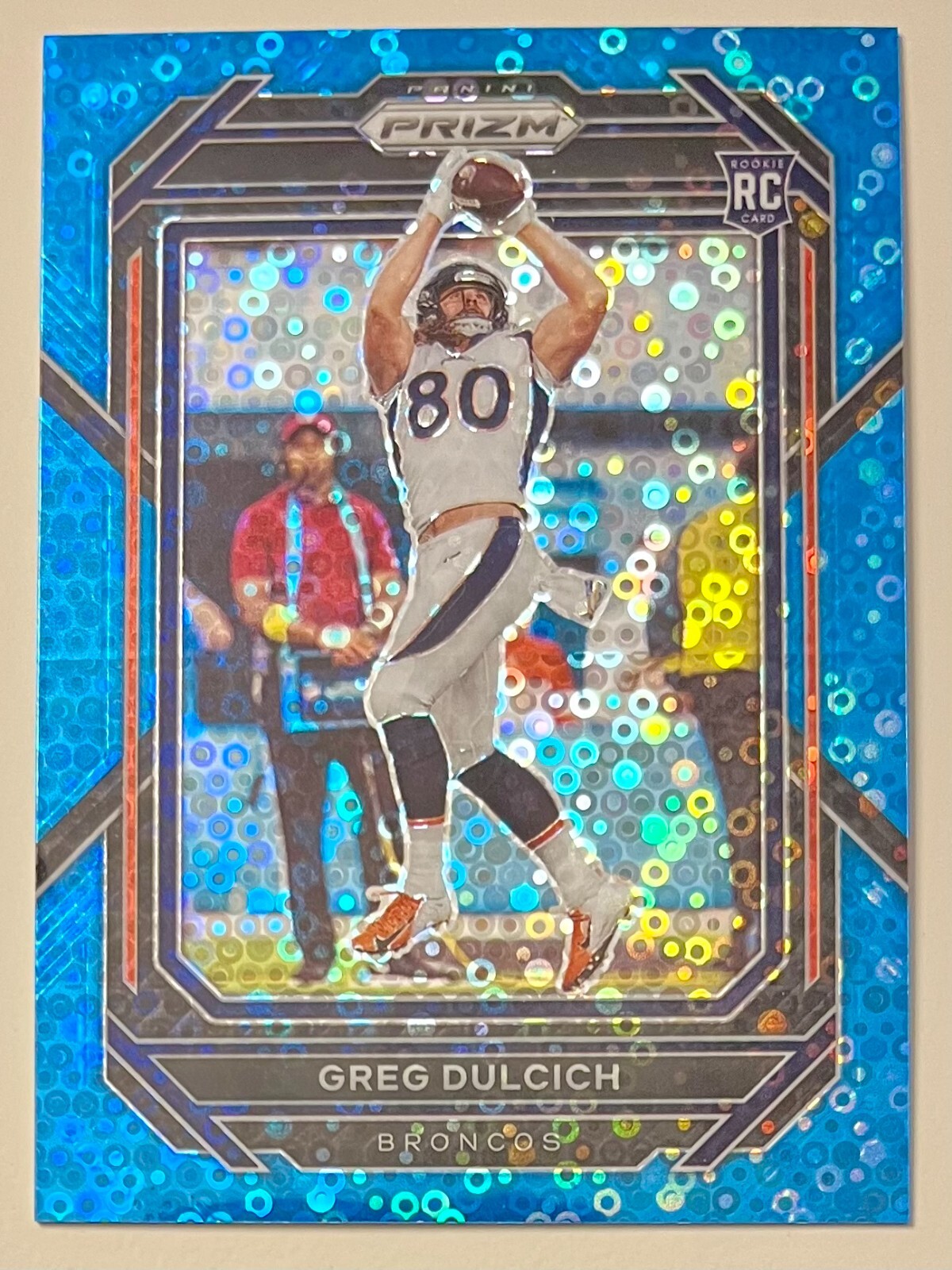 2022 Prizm BLUE NO HUDDLE #360 Greg Dulcich RC /79 - UCLA 🔵🟡 - BRONCOS 🔵🟠