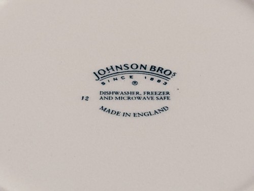 Johnson Brothers "Seaside" 9in Large Rimmed Soup Bowl, Vintage Replacement - EUC - Picture 7 of 8