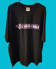 Port and Company California T-Shirt Tee Black Purple Graphic Print Size 2XL
