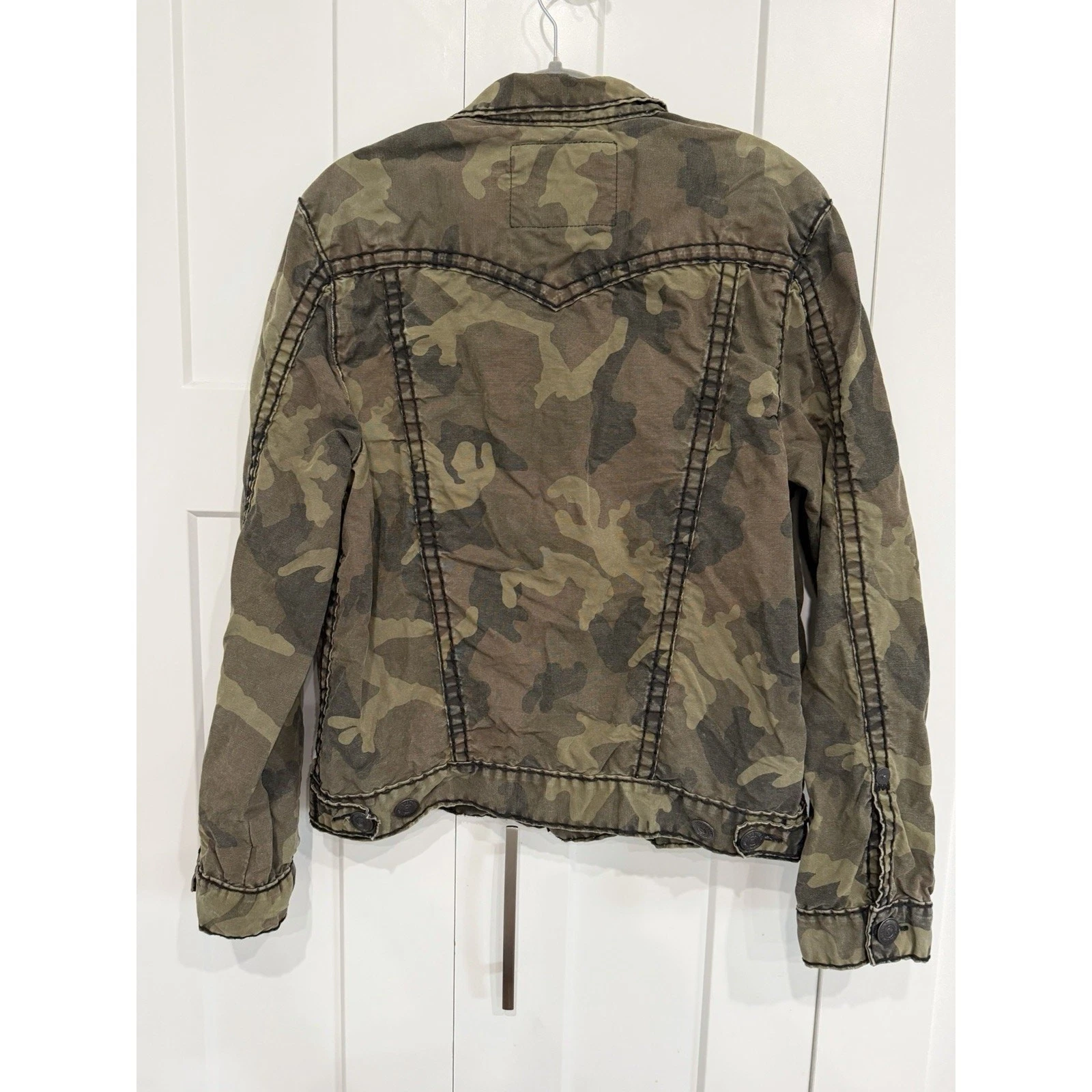 RARE True Religion Jimmy Super T Olive Green Camo Jacket Large image 2