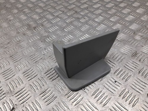 Seat rail