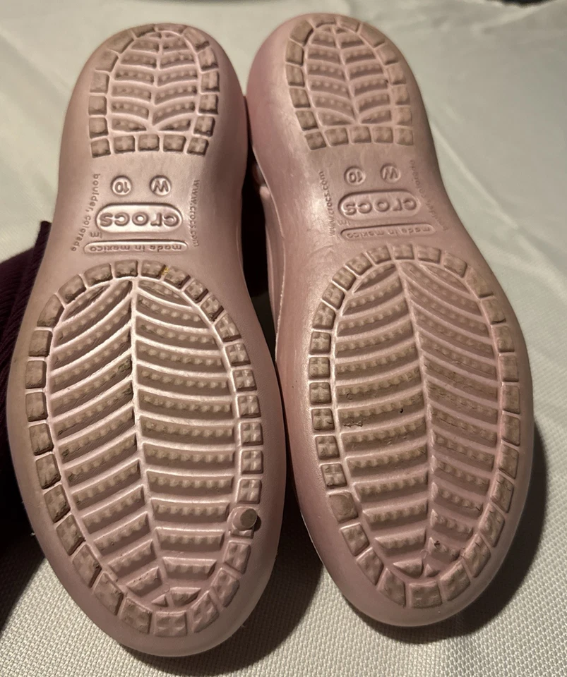 Женские балетки Crocs на плоской подошве размер 10 средние розовые Mary Jane без шнуровки розовые - Изображение 2 из 4