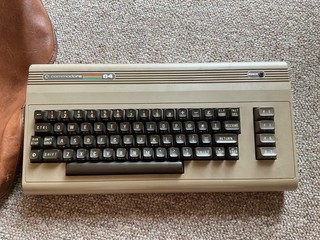 Vintage Commodore 64 Keyboard For Home Computer Untested BR98YV 64